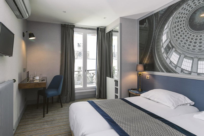 Hotel Saint Christophe, Paris, France
