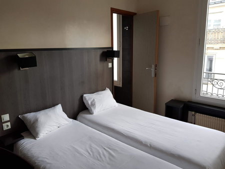 Hôtel D'Anjou, Levallois-Perret, France