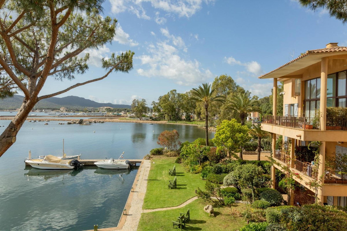 Hotel · Casa Santini x Roc Seven, Porto-Vecchio