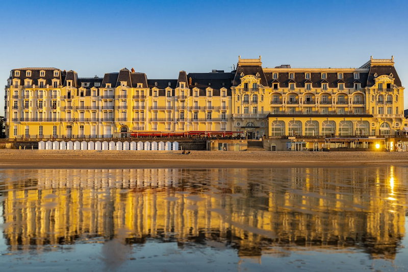 Le Grand Hotel de Cabourg - MGallery Collection, Herouville-Saint-Clair, France