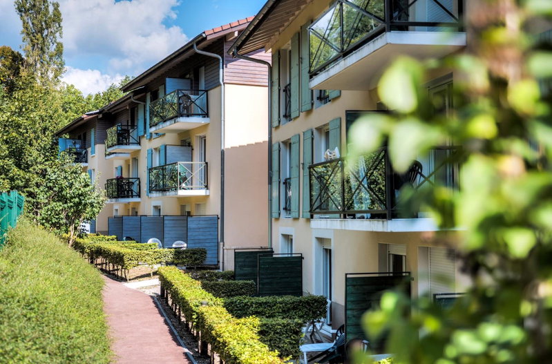 Comfort Aparthotel Divonne L'Orée du Parc, Annemasse, France