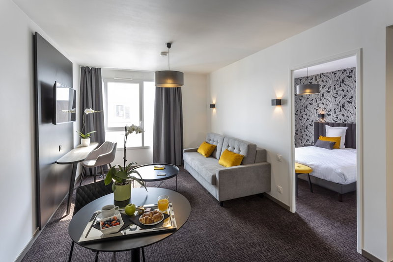 Nemea Appart Hotel Europe Velizy Villacoublay, Velizy-Villacoublay, France