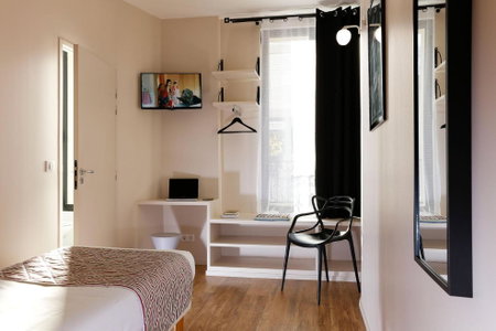 Hôtel Coypel by Magna Arbor, Le Kremlin-Bicetre, France