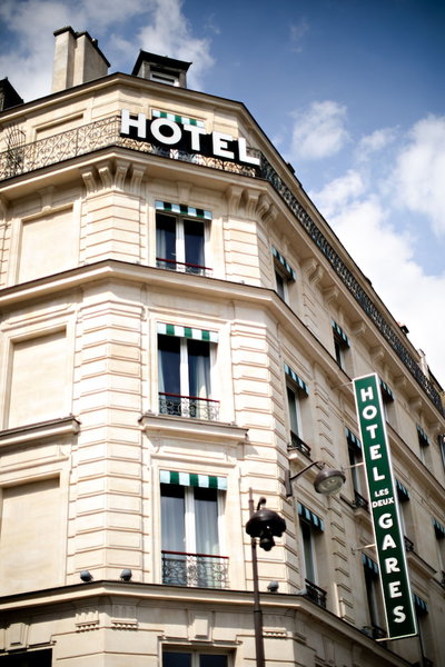 Hôtel Les Deux Gares & Spa, Paris, France