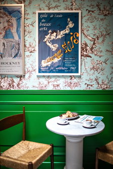 Hôtel Les Deux Gares & Spa, Paris, France