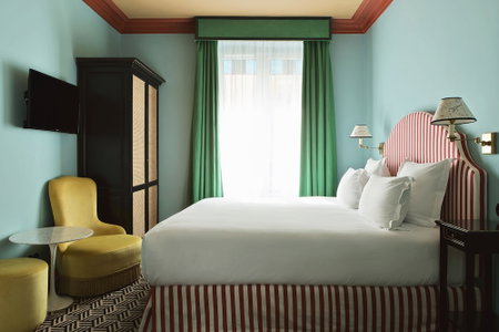 Hôtel Les Deux Gares & Spa, Paris, France