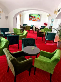 Hotel & Restoran Dvorac Gjalski, Zapresic, Croatia