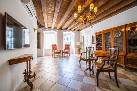 SUNce Palace Apartments with free offsite parking, Dubrovnik, Croatia