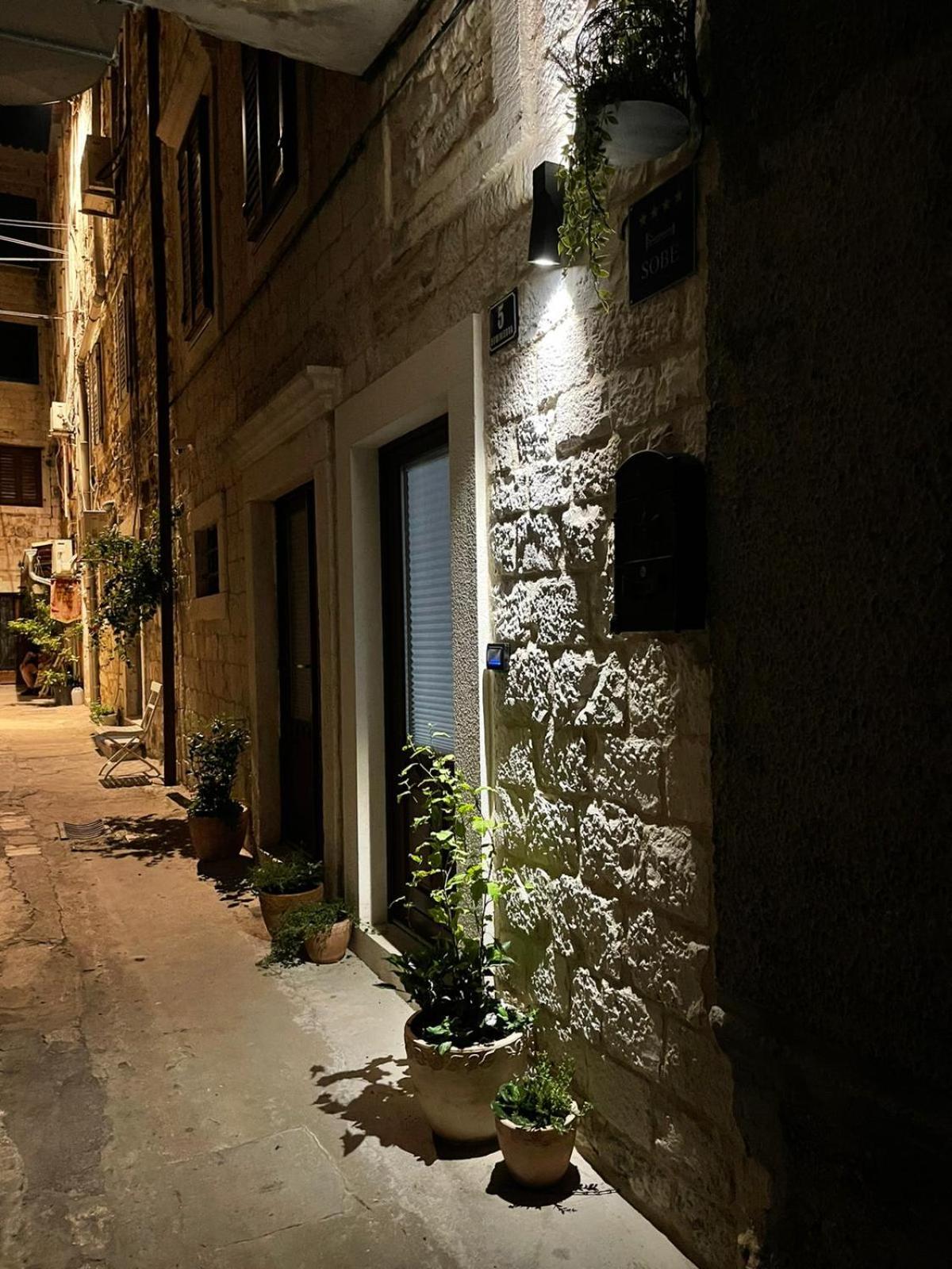 Hotel · Luxury Rooms MA de Dominis, Split