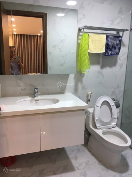 Apartment for rent in Hanoi, Vietnam · The Golden Palm Le Van Luong · 3 rooms, 2 baths