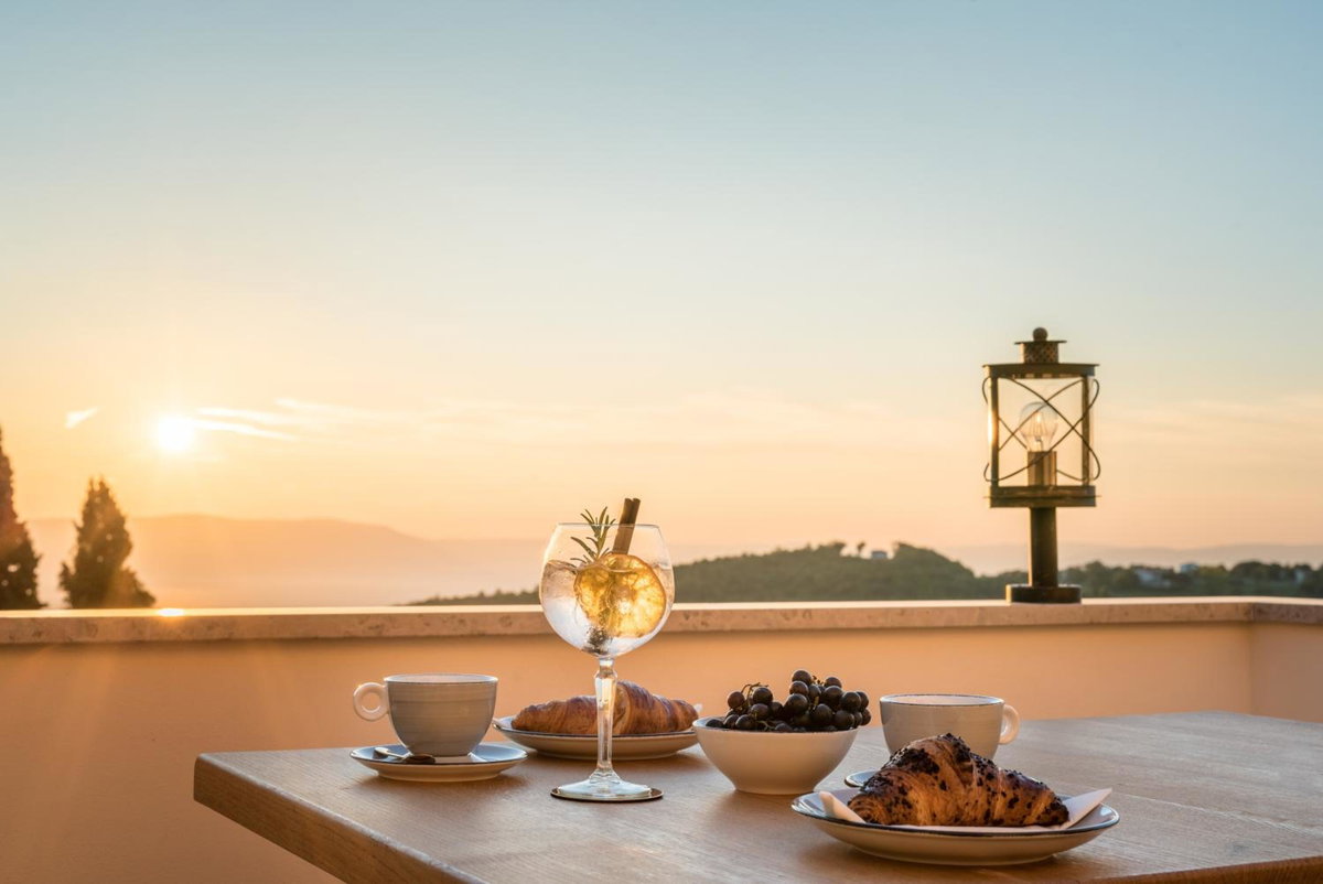 Hotel · La Loggia, Labin