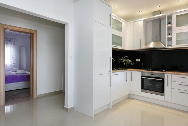 Apartment Monika - Private terrace & Parking, Zadar, Croatia