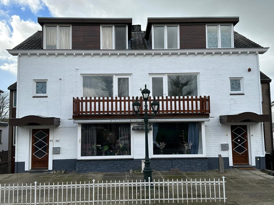 Hotel B&B Sint-Maria NEXT DOOR, Valkenburg, The Netherlands