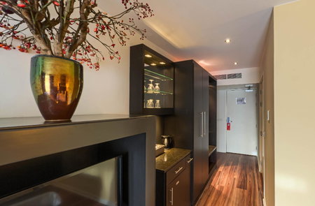 Boutique Hotel Chariot - Amsterdam Schiphol Airport, Aalsmeer, The Netherlands