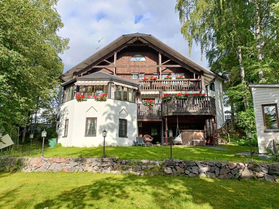 Cronin's Guesthouse Bed & Breakfast, Heinola, Finland