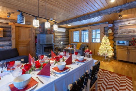 Kuukkeli Log Houses Villa Aurora "Pupula", Saariselka, Finland