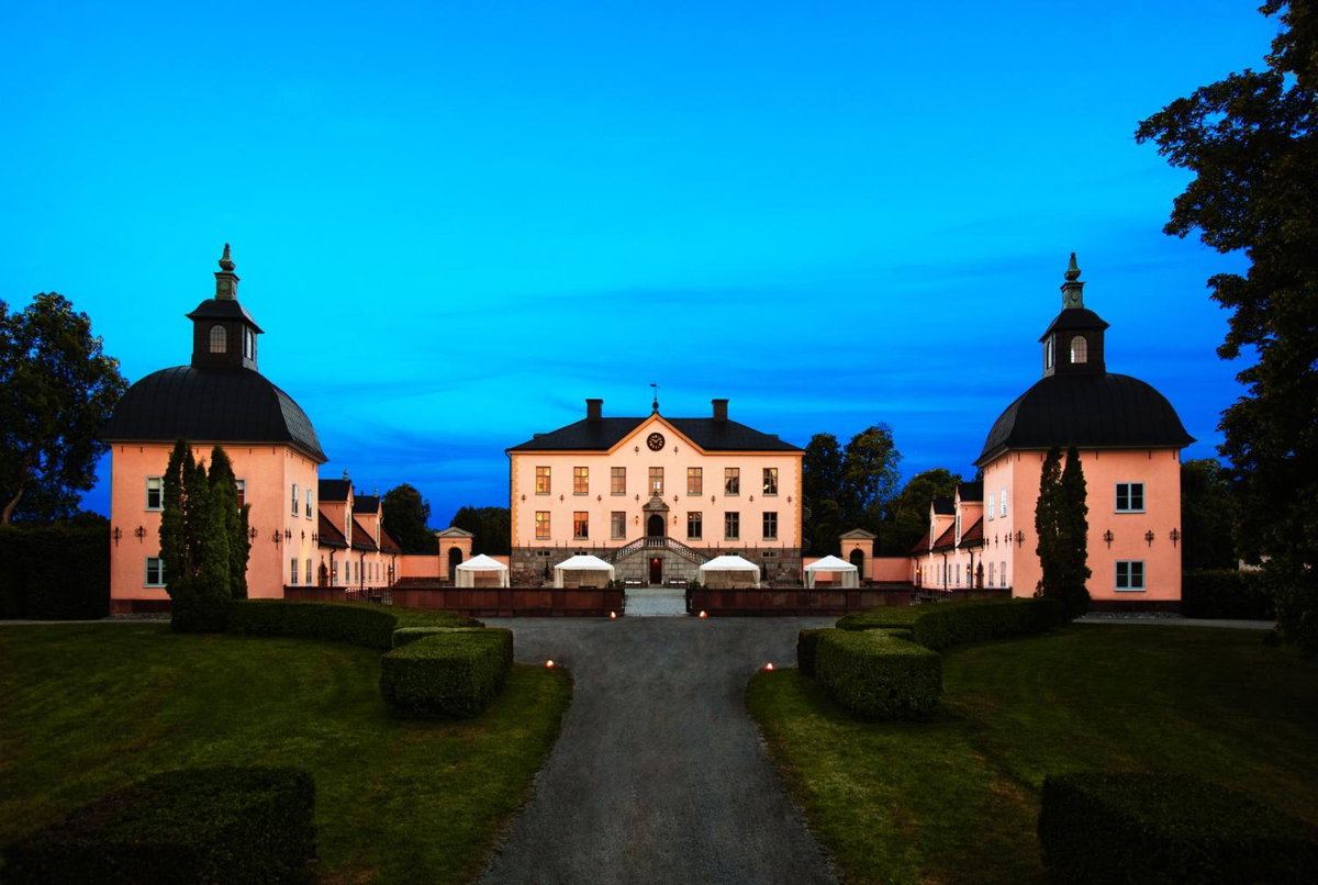 Hotel · Hesselby Slott, Tensta