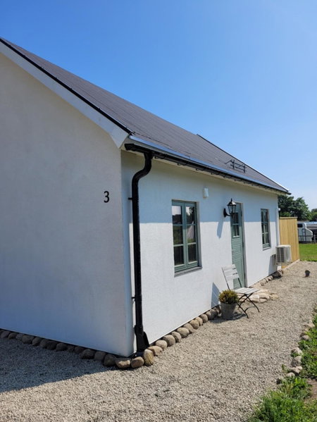 Litet hus i mysig by nära havet, Ystad, Швеция