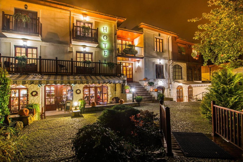 Hotel Dwa Księżyce, Pulawy, Poland