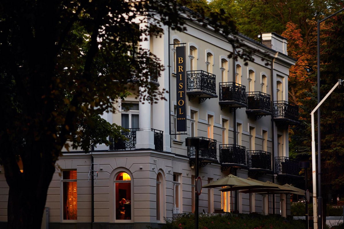 Hotel · Bristol Art & Medical SPA, Busko-Zdroj