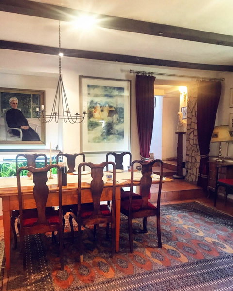 Dworek Adamski, Swiebodzice, Polonia