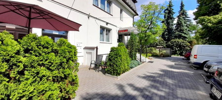 Astral - private rooms close to Airport & PTAK EXPO, Wlochy, Poland