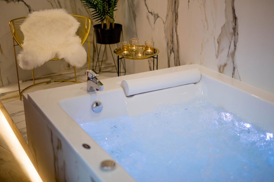 Jacuzzi Apartment Main Square, Krakow, Poland