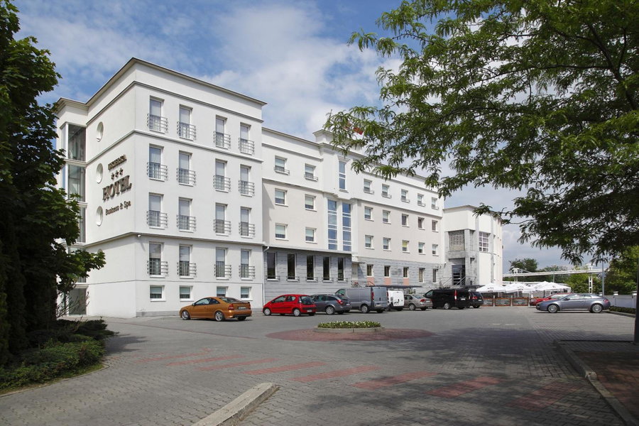 Hotel Iskierka Business & Spa, Mielec, Poland