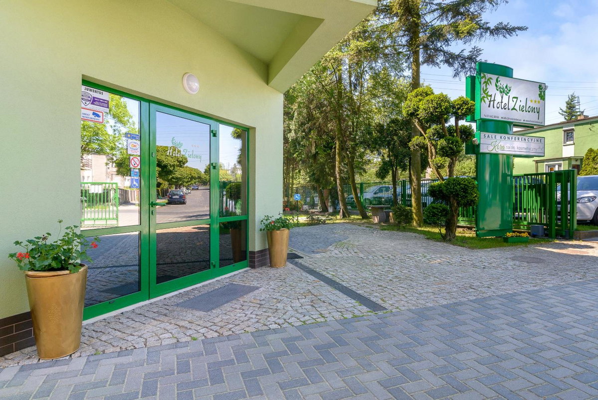 Hotel · Hotel Zielony, Lubon