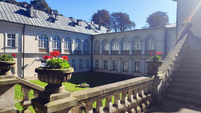 Pokoje Gościnne Pałac w Balicach Instytut Zootechniki PIB, Krakow, Poland