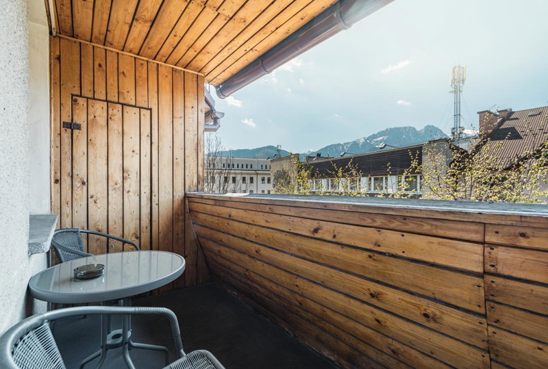 Pokoje Gościnne i Apartamenty Krupówki 19, Zakopane, Poland