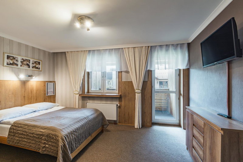 Pokoje Gościnne i Apartamenty Krupówki 19, Zakopane, Poland