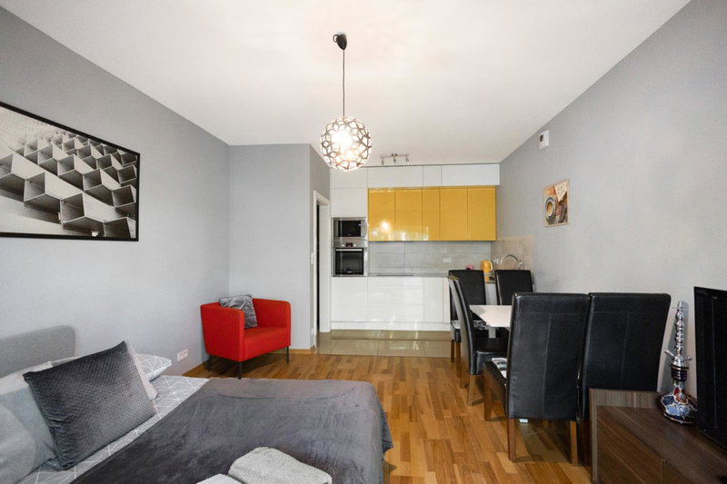 ClickTheFlat Artistic Estate Apartment, Zoliborz, Poland