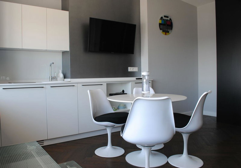 Apartamenty Wiejska 9, Srodmiescie, Poland
