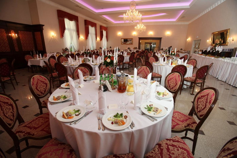 Hotel Jakub Sobieski, Olawa, Poland