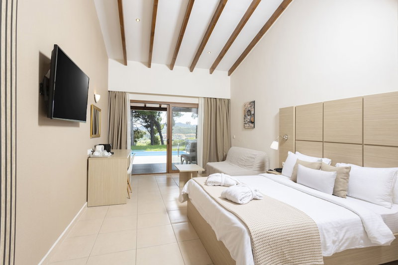Alia Palace Hotel - Adults Only, Kassandra, Greece