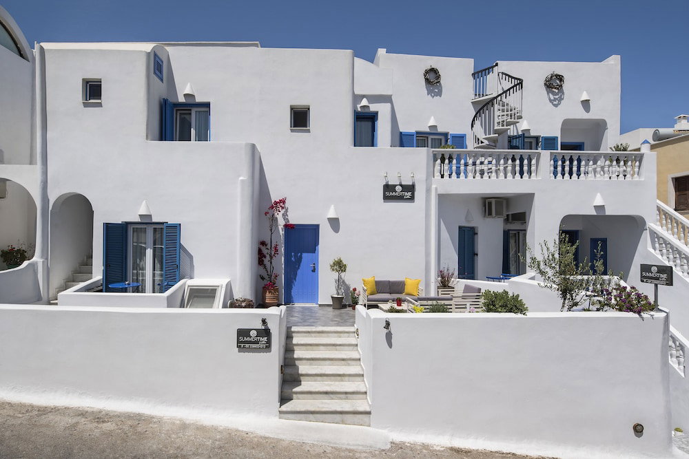 Hotel · Summer Time, Santorini