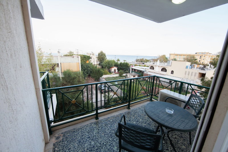 Thomas Beach Hotel, Nea Makri, Greece