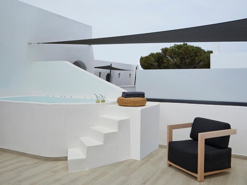 Kalisti Hotel & Suites, Fira, Greece