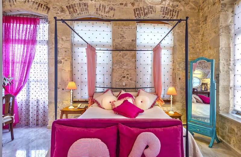 Avli Lounge Apartments, Rethymno, Greece