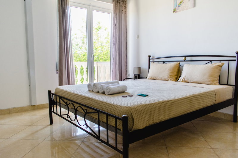 Nikolakakis Rooms Lavrio, Lavreotiki, Greece