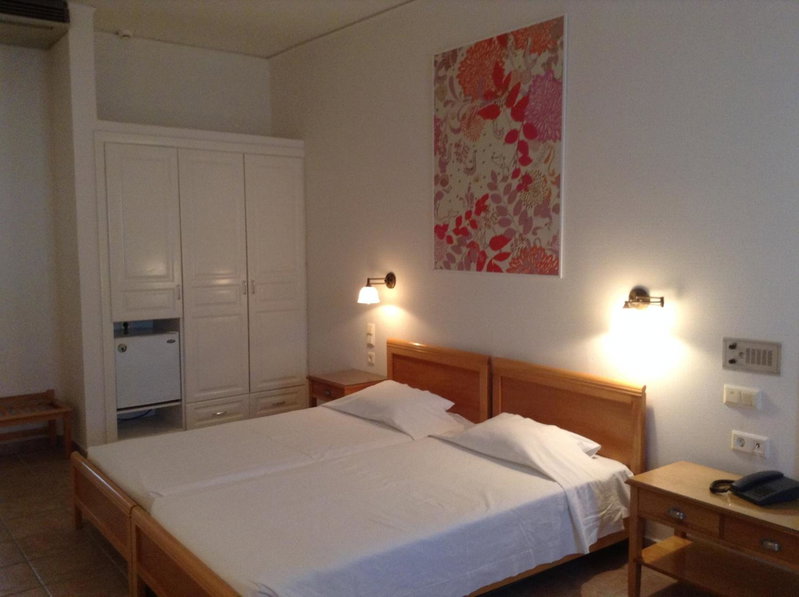 Rose Bay Hotel, Kamari, Greece