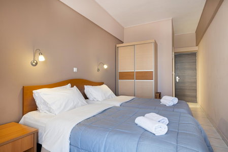 Diros Hotel, Athens, Greece