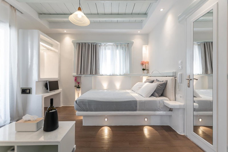 Santa Katerina Apartments & Studios, Naxos Chora, Greece