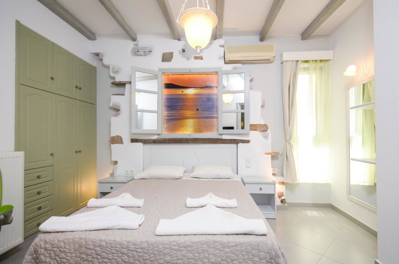 Santa Katerina Apartments & Studios, Naxos Chora, Greece