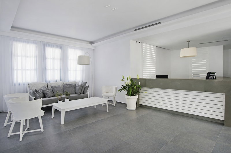 Acroterra Rosa Luxury Suites & Spa, Santorini, Greece