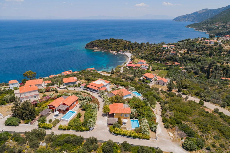 Mouzakis Villas, Agía Paraskeví, Greece
