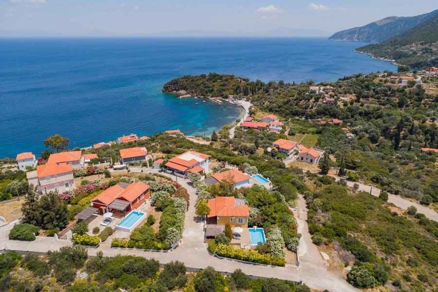 Mouzakis Villas, Agía Paraskeví, Greece