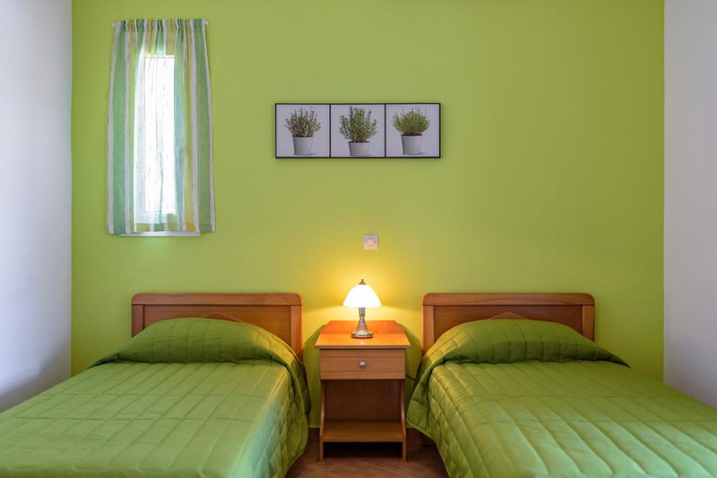Mouzakis Villas, Agía Paraskeví, Greece