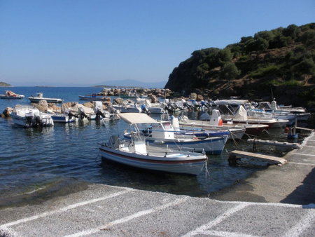 Mouzakis Villas, Agía Paraskeví, Greece